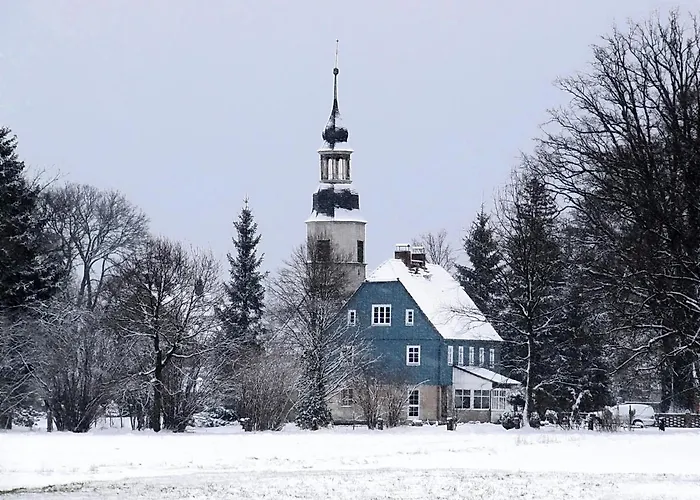 Charlottes Pfarrgarten Couette-café